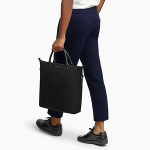 Want Les Essentials Black Canvas OHARE tote